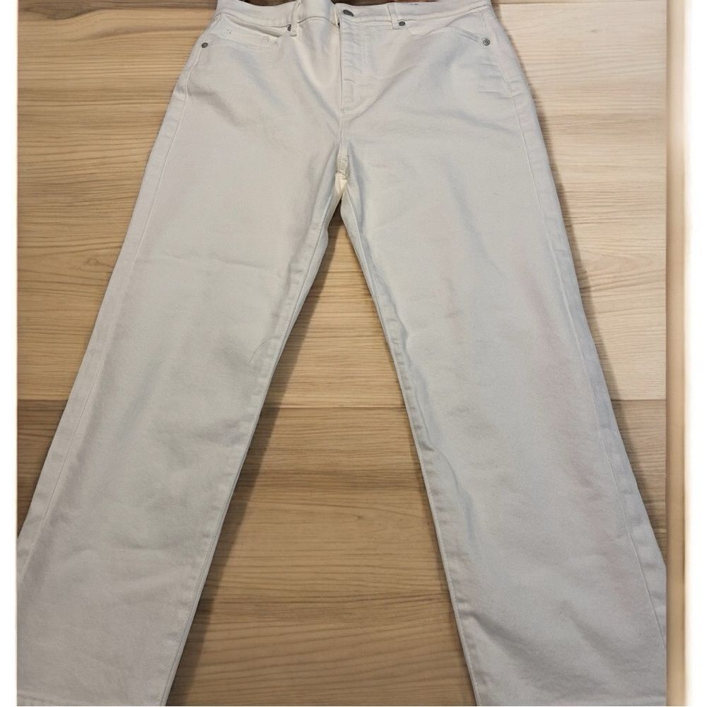 Loft Classic Straight Creamy White Women's Jeans. Size 31 NWT